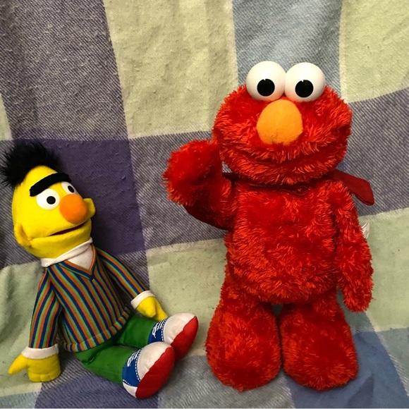 TICKLE ME ELMO Vintage TMX 10th ANNIVERSARY French  Version  Works perfectly - Picture 3 of 9